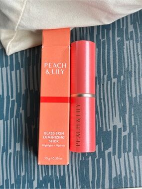 Peach & Lily Glass Skin Luminizing Stick